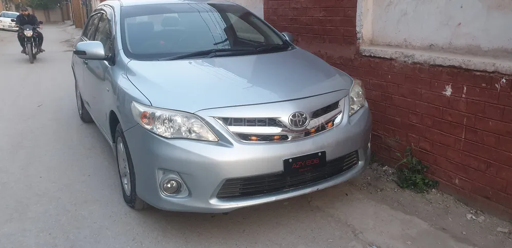 Toyota Corolla 2013 for Sale in Peshawar Image-1