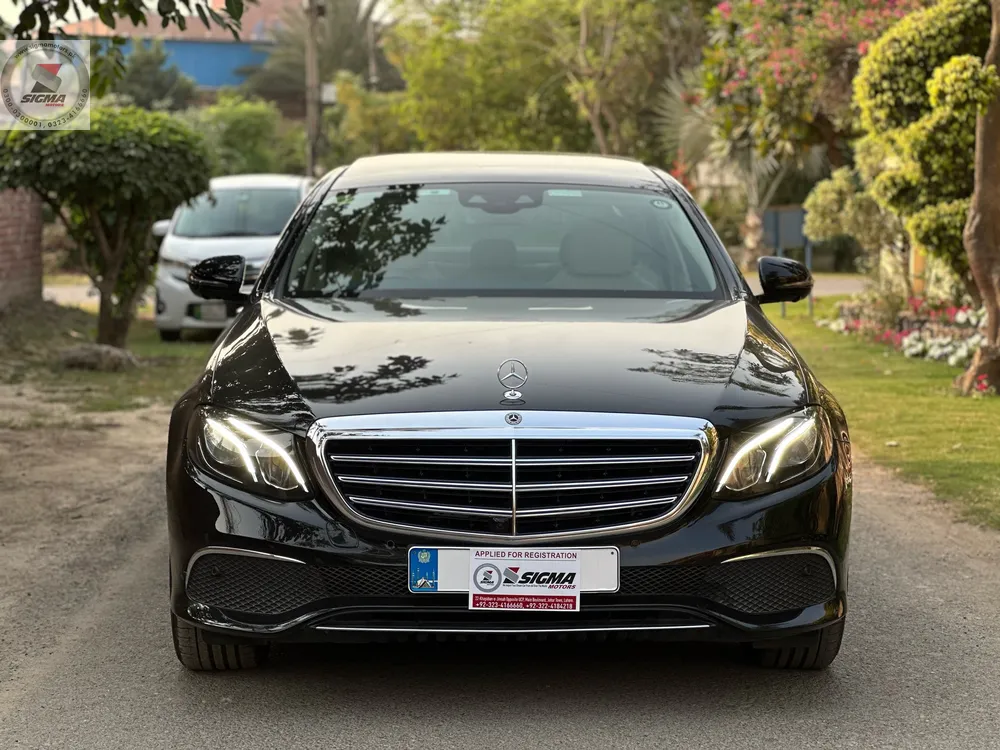 Mercedes Benz E Class 2020 for Sale in Lahore Image-1