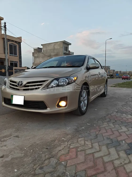Toyota Corolla 2013 for Sale in Islamabad Image-1