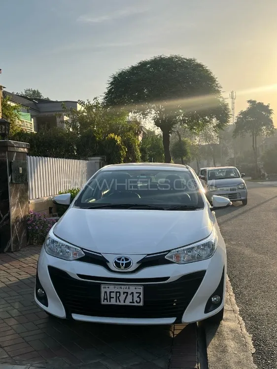 Toyota Yaris Sedan 2021 for Sale in Lahore Image-1