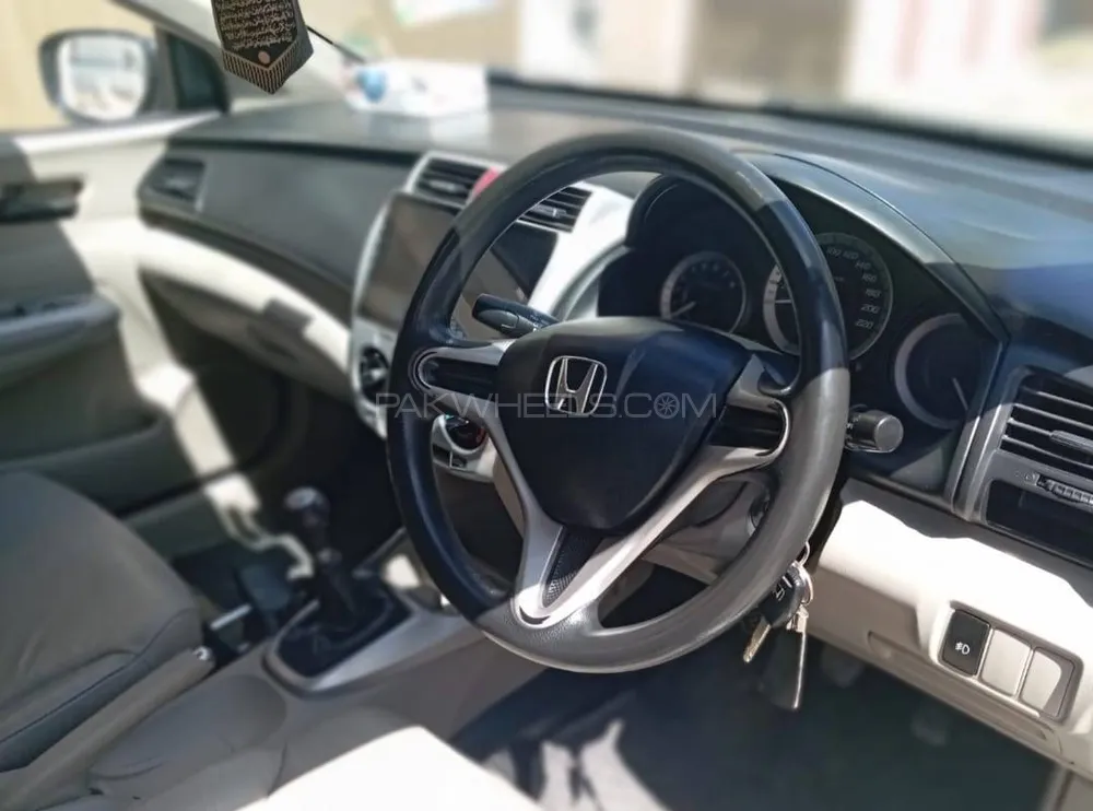 Honda City 2015 for Sale in Lahore Image-1