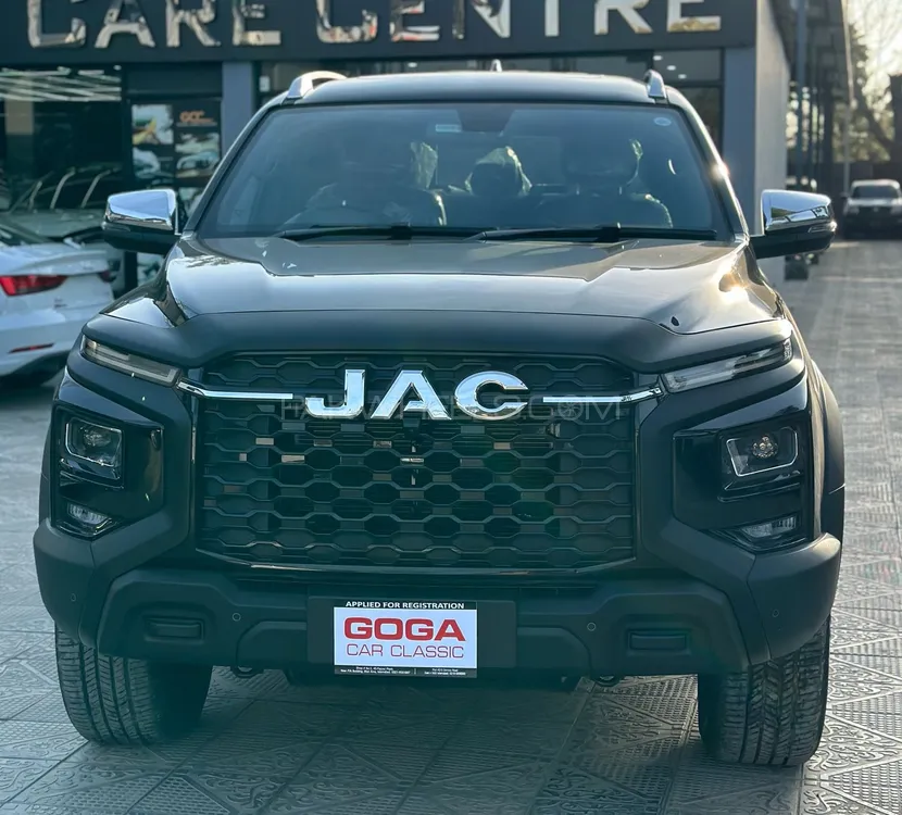 JAC T9 2025 for Sale in Islamabad Image-1