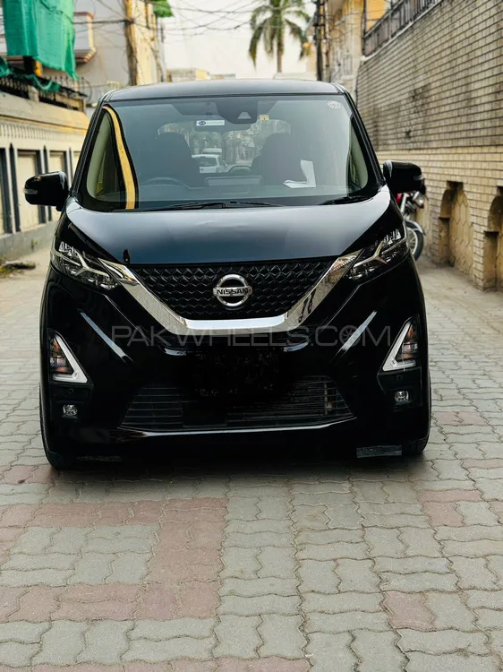 نسان ڈیز 2021 for Sale in سیالکوٹ Image-1