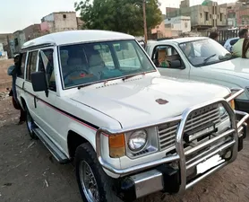 Mitsubishi Pajero Exceed 2.5D 1990 for Sale