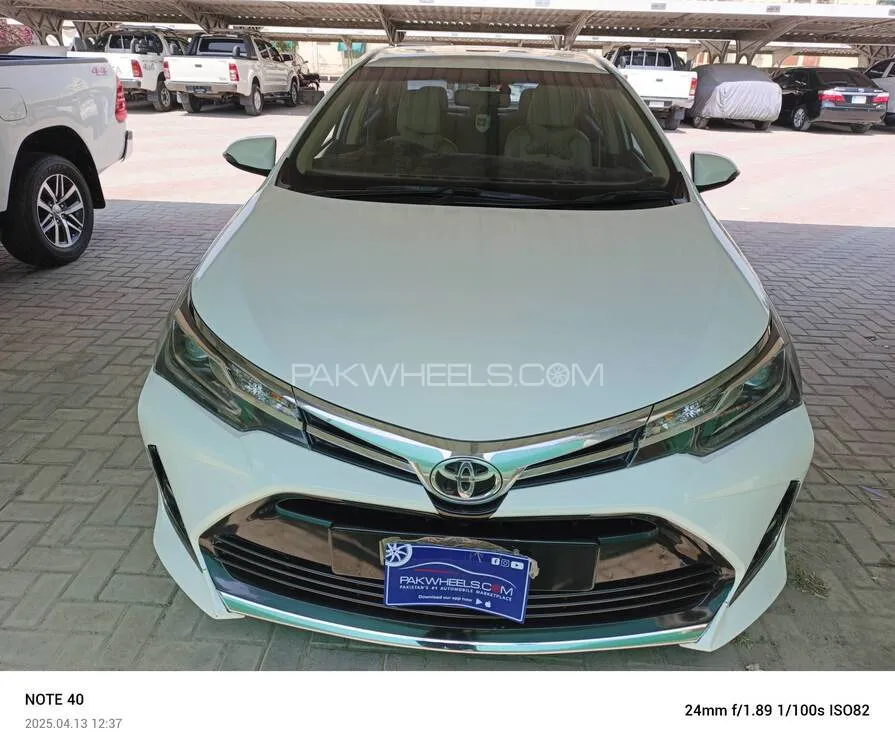 Toyota Corolla 2018 for Sale in Peshawar Image-1