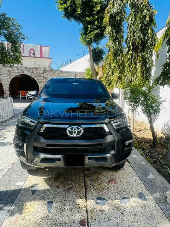 Toyota Hilux 2019 for Sale in Peshawar Image-1