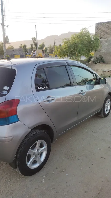 Toyota Vitz 2007 for Sale in Swabi Image-1