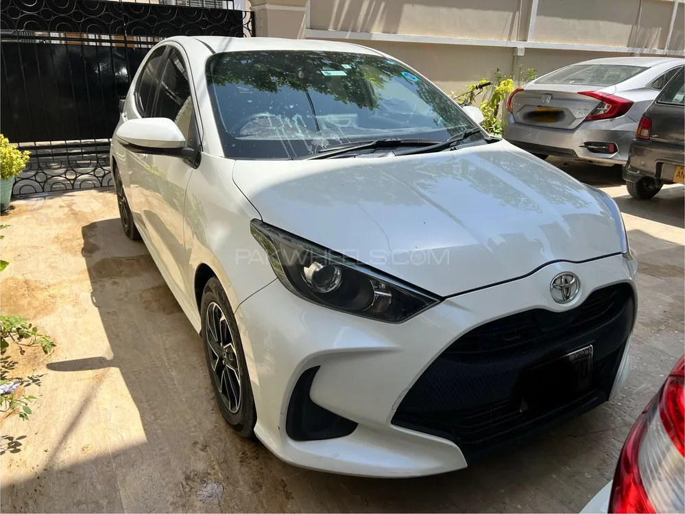 Toyota Yaris Hatchback 2020 for Sale in Karachi Image-1