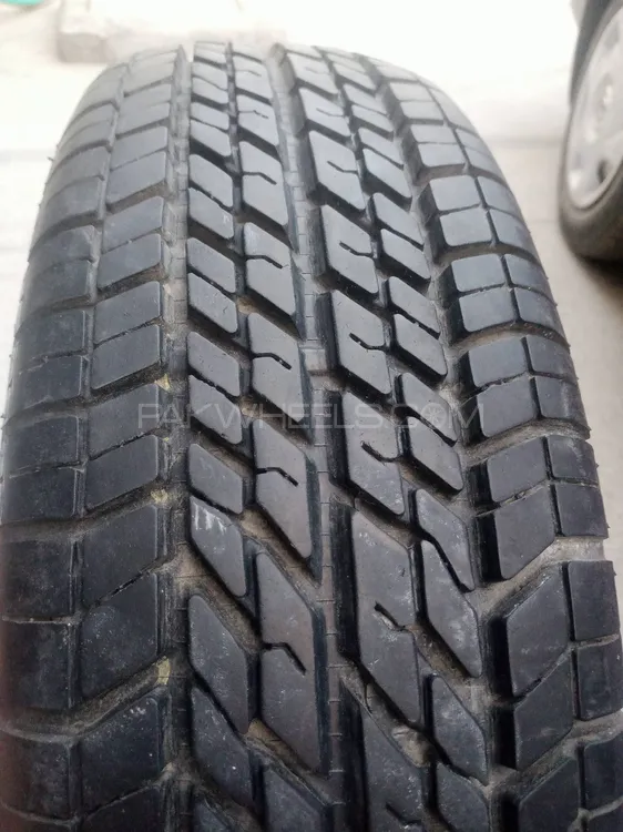 165-80-R13 tyre rim one piece Image-1