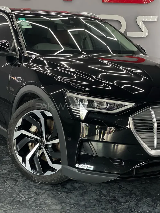 Audi Q8 e-tron 2022 for Sale in Lahore Image-1
