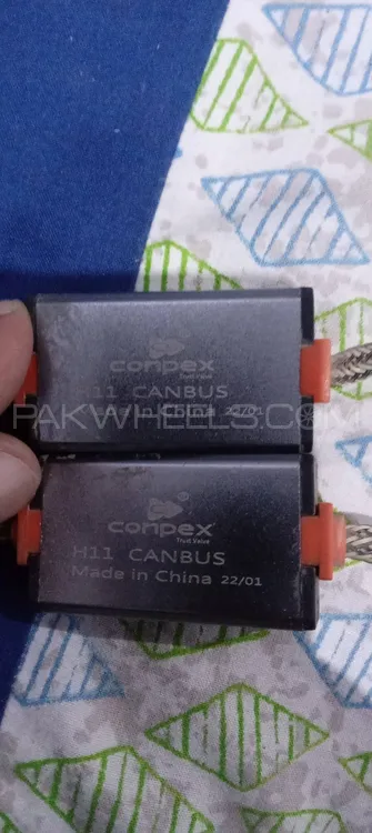 Conpex H11 Canbus LED Head light bulb Image-1