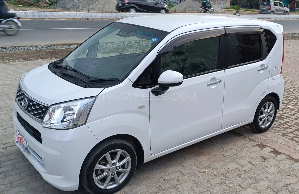 Daihatsu Move 2022 for Sale in Sialkot Image-1