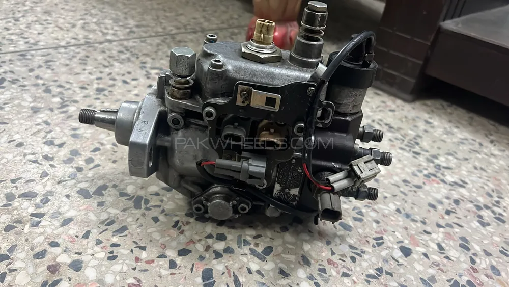 Diesel Pump (1KZ-TE) Image-1