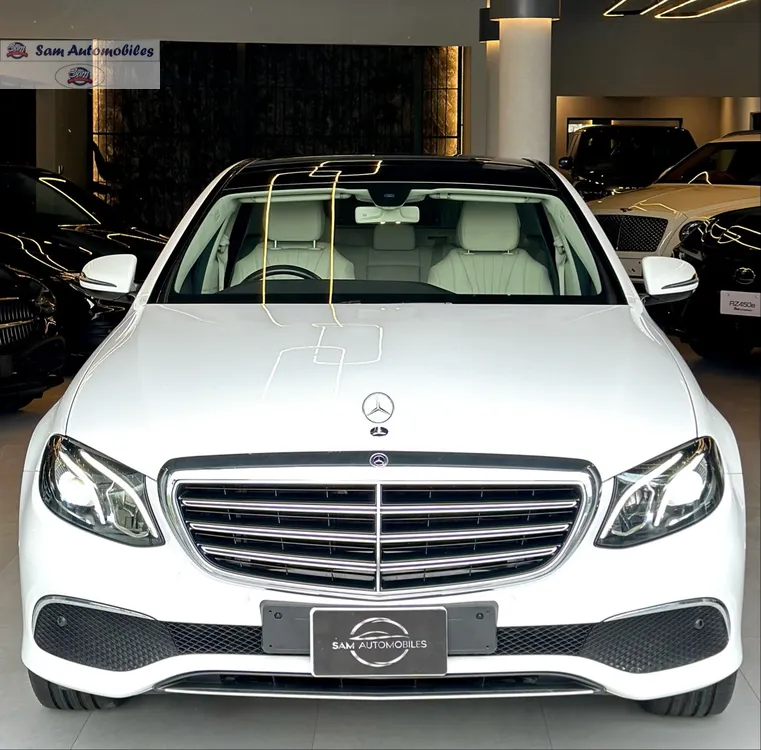 Mercedes Benz E Class 2019 for Sale in Karachi Image-1