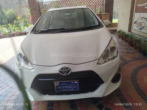 Toyota Aqua S 2015 for Sale