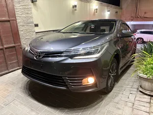 Toyota Corolla Altis Grande CVT-i 1.8 2017 for Sale