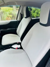 Toyota Vitz F 1.0 2011 for Sale