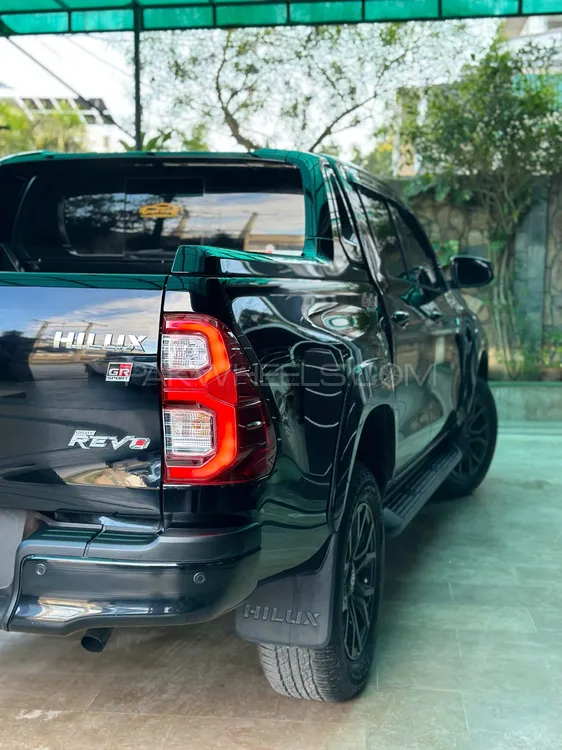 Toyota Hilux 2024 for Sale in Peshawar Image-1