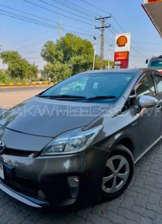ٹویوٹا پریوس 2012 for Sale in گجرانوالہ Image-1