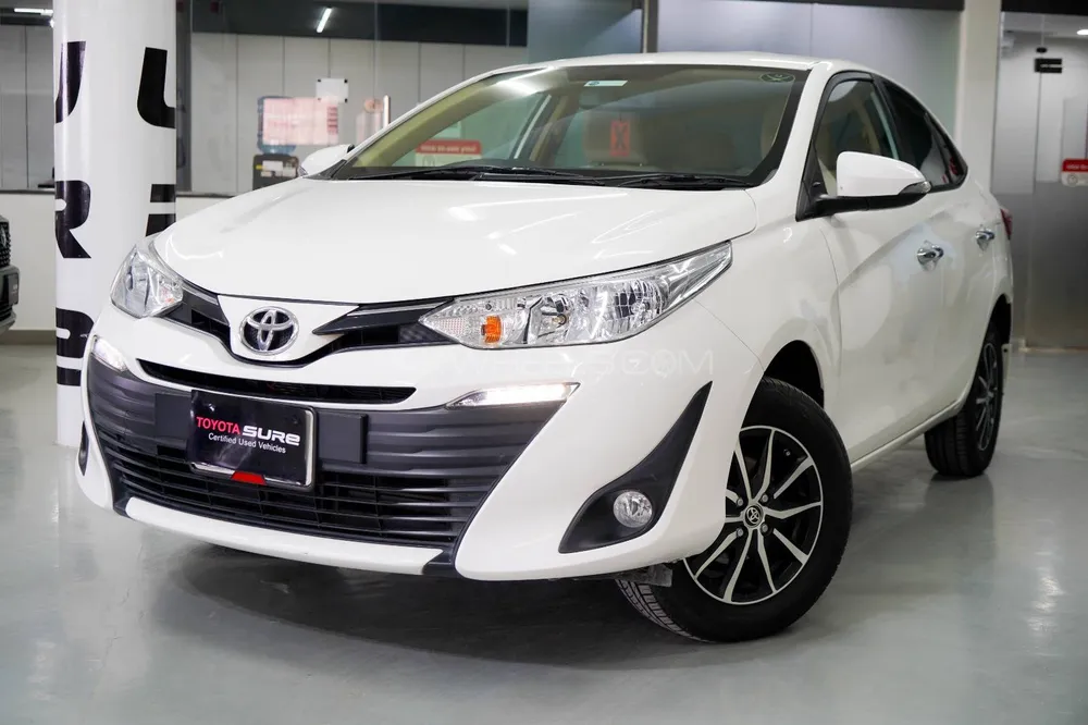 Toyota Yaris Sedan 2023 for Sale in Lahore Image-1