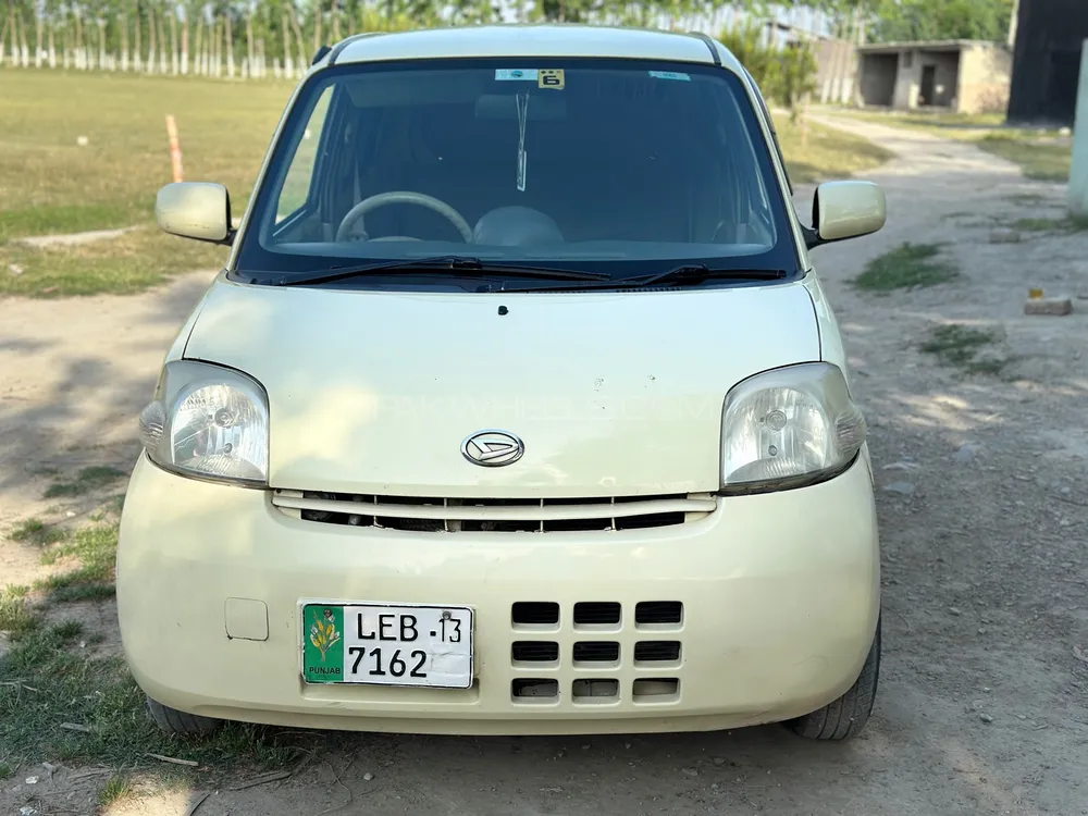Daihatsu Esse 2007 for Sale in Peshawar Image-1