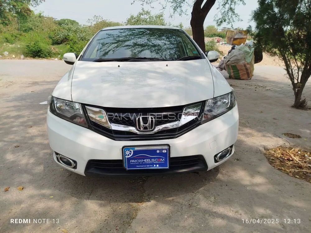 Honda City 2018 for Sale in Islamabad Image-1