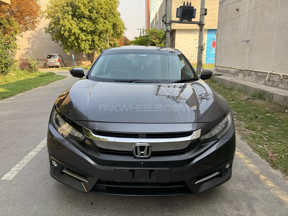 Honda Civic 2019 for Sale in Faisalabad Image-1