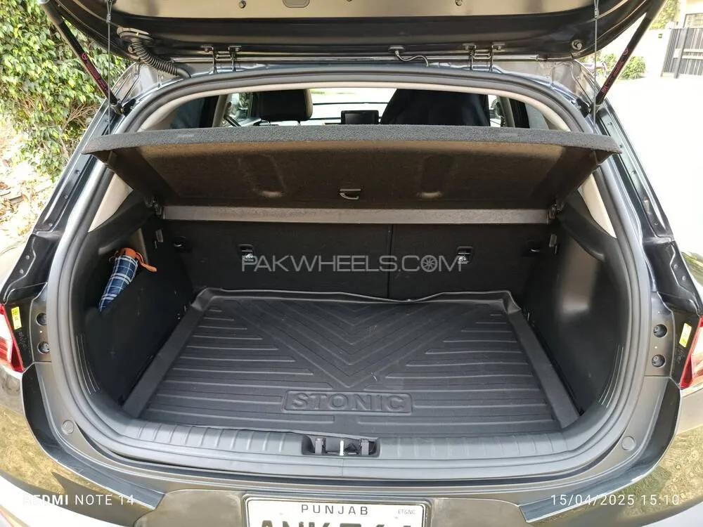 KIA Stonic 2023 for Sale in Lahore KIA Stonic 2023 for Sale in Lahore Image-8