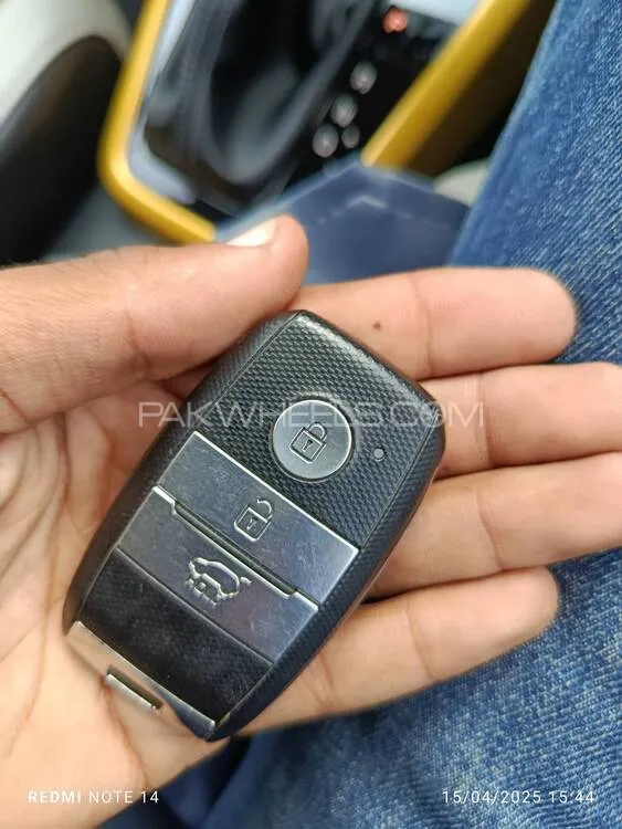 KIA Stonic 2023 for Sale in Lahore KIA Stonic 2023 for Sale in Lahore Image-13