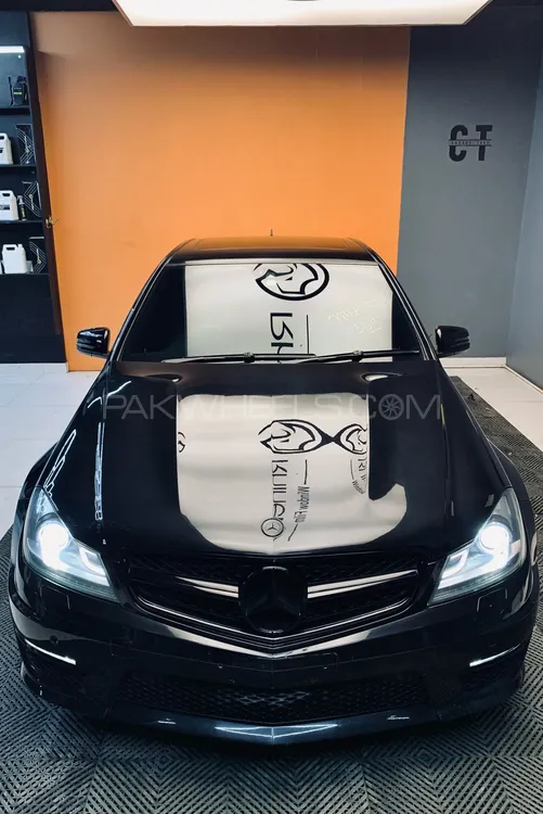 Mercedes Benz C Class 2012 for Sale in Karachi Image-1