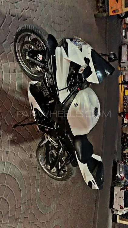 Suzuki GSX-R600 2011 for Sale Image-1