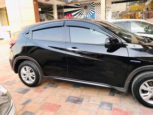 Honda Vezel X 2016 for Sale