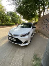 Toyota Corolla Altis Grande CVT-i 1.8 2015 for Sale