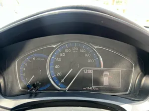 Toyota Corolla Fielder Hybrid 2015 for Sale