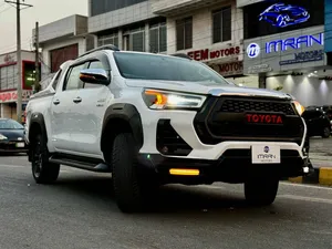 Toyota Hilux Revo V Automatic 2.8 2021 for Sale