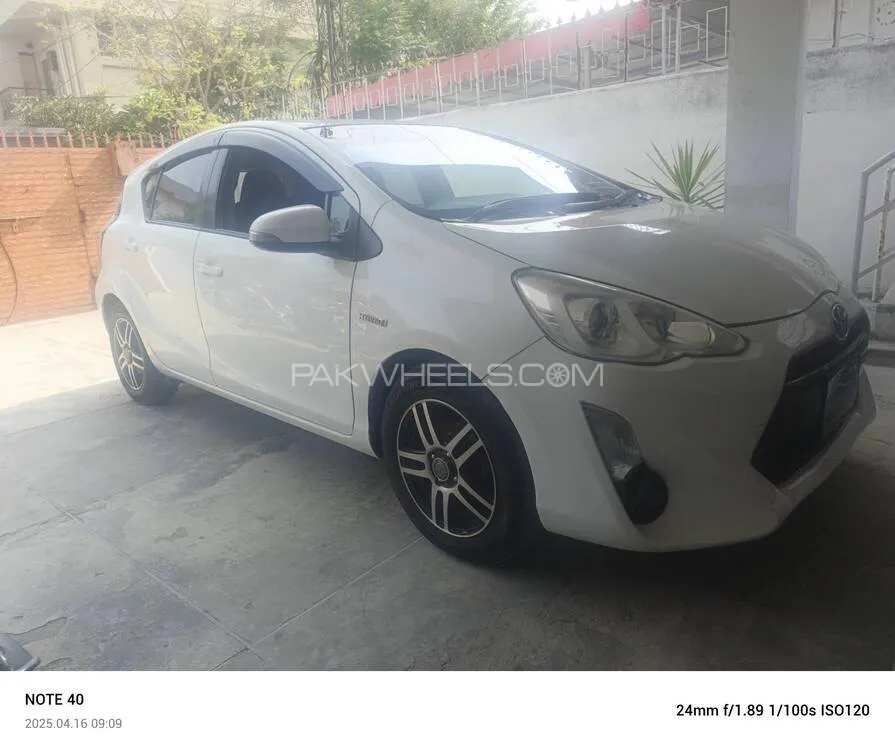 ٹویوٹا اکوا 2015 for Sale in راولپنڈی ٹویوٹا اکوا 2015 for Sale in راولپنڈی Image-2