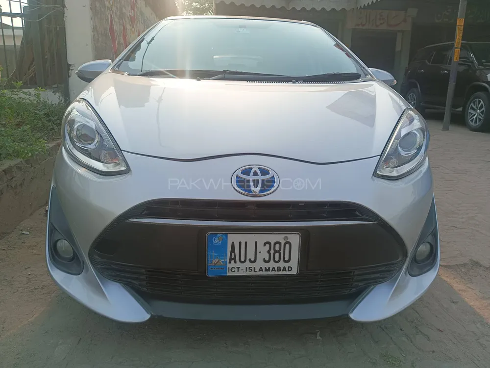 Toyota Aqua 2018 for Sale in Gujranwala Image-1