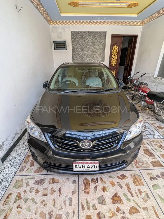 Toyota Corolla 2011 for Sale in Lahore Image-1