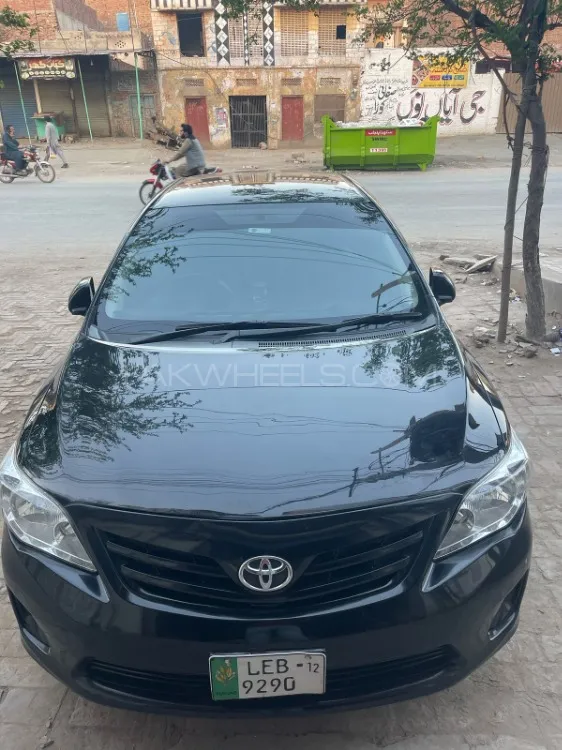 Toyota Corolla 2012 for Sale in Sargodha Image-1