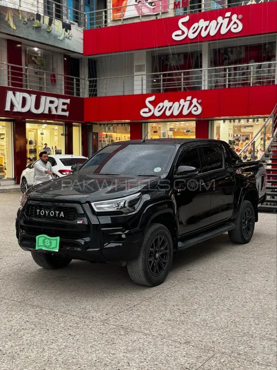 Toyota Hilux 2023 for Sale in Peshawar Image-1