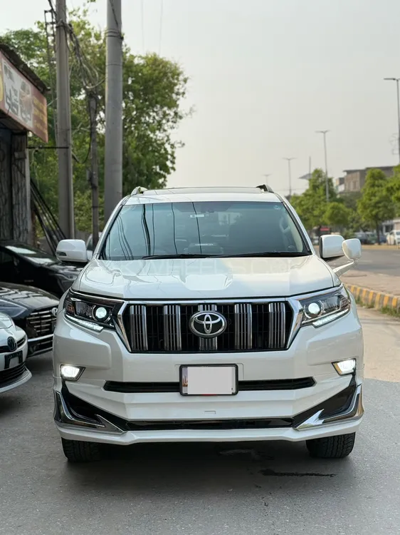 Toyota Prado 2010 for Sale in Lahore Toyota Prado 2010 for Sale in Lahore Image-3