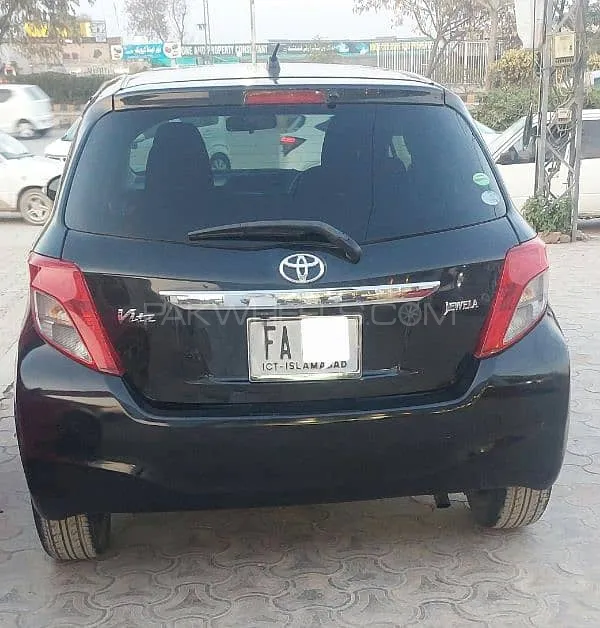 ٹویوٹا ویٹز 2013 for Sale in پشاور Image-1