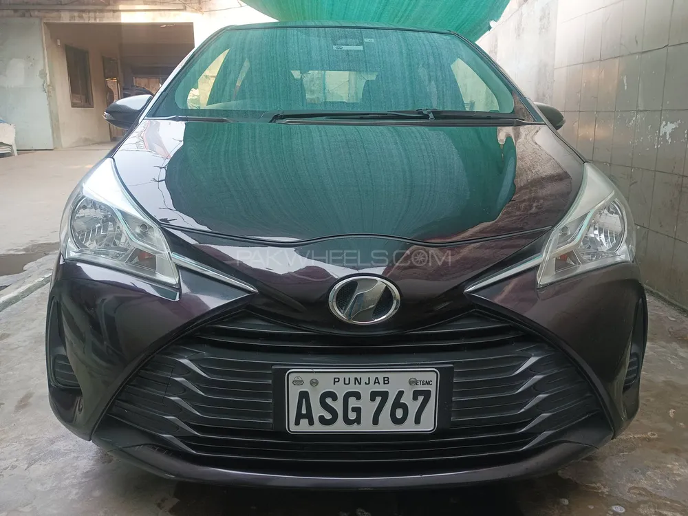 Toyota Vitz 2018 for Sale in Gujranwala Image-1