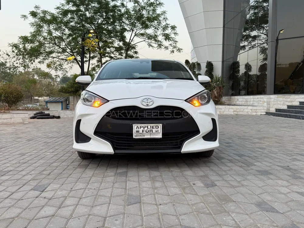 ٹویوٹا یارس ہیچ بیک 2023 for Sale in اسلام آباد Image-1