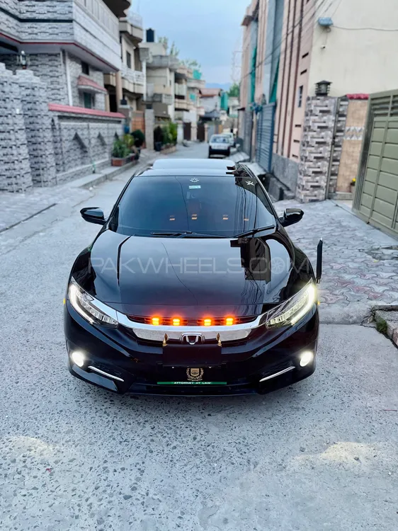 Honda Civic 2017 for Sale in Abbottabad Image-1