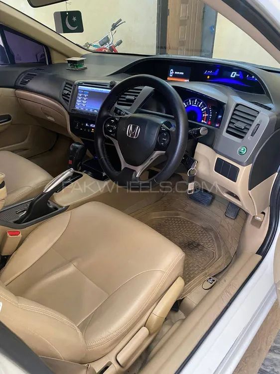 Honda Civic 2013 for Sale in Sheikhupura Image-1