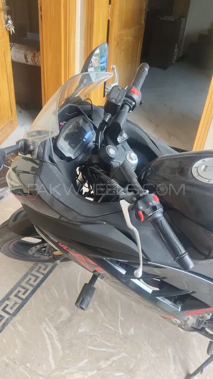 Kawasaki Ninja 400 2024 for Sale Image-1