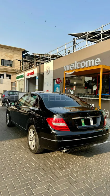 Mercedes Benz C Class 2013 for Sale in Lahore Image-1