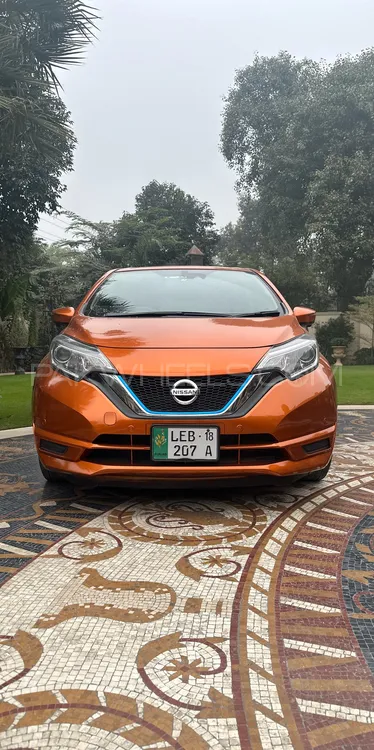Nissan Note 2017 for Sale in Lahore Image-1