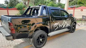 Toyota Hilux Vigo G 2011 for Sale